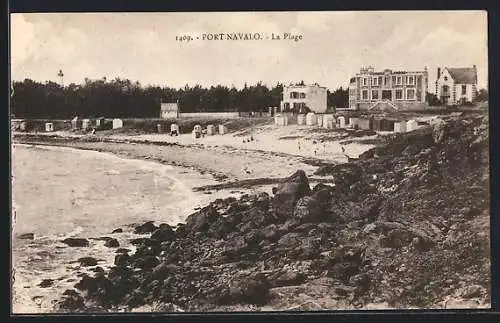 AK Port-Navalo, La Plage et les cabines de bain sur le rivage rocheux