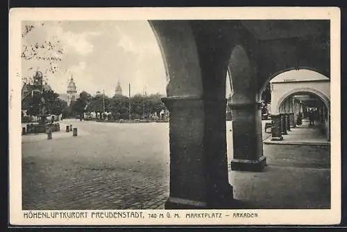 AK Freudenstadt, Marktplatz, Arkaden