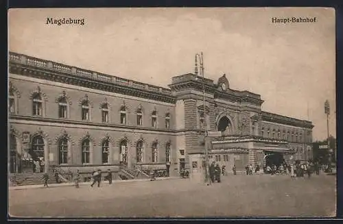 AK Magdeburg, Haupt-Bahnhof, von der Strasse gesehen