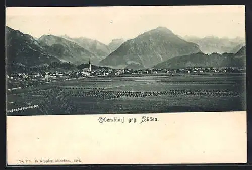 AK Oberstdorf, Ortsansicht mit Bergpanorama gegen Süden