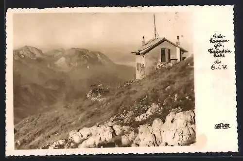 AK Traunsteinhütte /Salzkammergut, Ansicht mit Blick auf die Berge