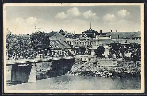 AK Uzhorod, Hotel Korona über den Fluss gesehen