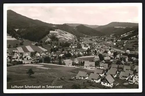 AK Schenkenzell im Schwarzwald, Teilansicht mit Kirche