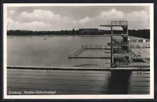 AK Duisburg, Stadion-Schwimmbad mit Sprungturm