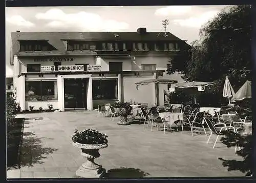 AK Ehlscheid /Westerwald, Hotel Sonnenhof, Bes. Fam. Freund-Schröder, Aussenansicht