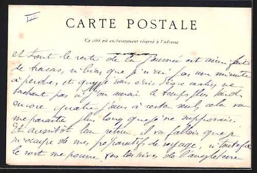 AK Périgueux, Maison Tenaut dans une rue pavée avec passants