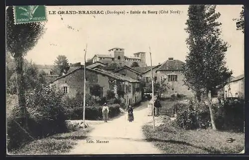 AK Le Grand-Brassac, Entrée du Bourg, Côté Nord