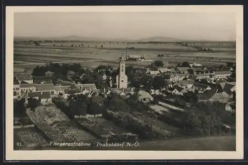 AK Probstdorf /N.-Ö., Teilansicht mit Kirche, Fliegeraufnahme