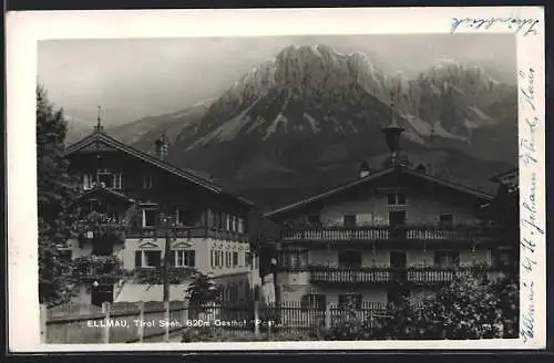 AK Ellmau /Tirol, Gasthof Post mit den Bergen