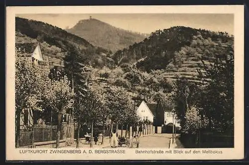 AK Zwingenberg / Bergstrasse, Bahnhofstrasse mit Blick auf den Melibokus