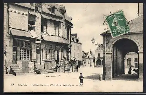 AK Vitré, Vieilles Maisons, Place de la République