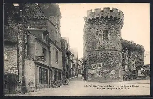 AK Vitré, La Tour d`Embas, anciens remparts de la ville