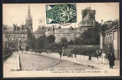 AK Saint-Malo, Chaussée du Sillon, le Château et la Cathédrale