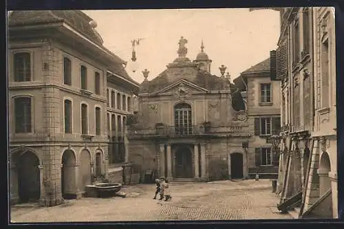 AK Bern, Hotelgasse mit Historischem Museum