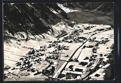 AK Linthal, Teilansicht im Schnee, Fliegeraufnahme