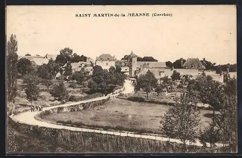 AK Saint-Martin-de-la-Méanne, Vue du village et de la campagne environnante