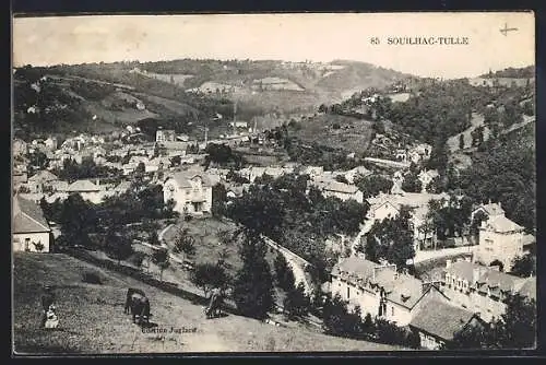 AK Souilhac-Tulle, Vue panoramique du village et des collines environnantes