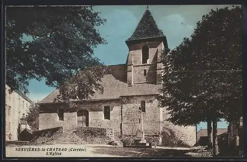 AK Servières-le-Château, L`église et son parvis ombragé