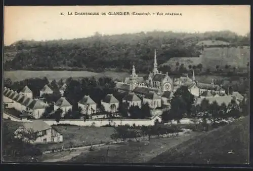 AK Glandier, Vue générale de la Chartreuse et du paysage environnant