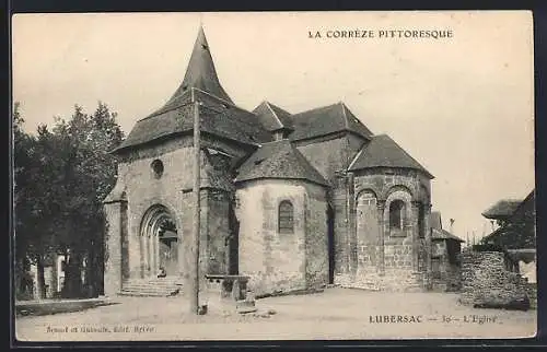 AK Lubersac, L`Église de style pittoresque en Corrèze