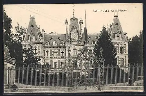 AK Tulle, La Préfecture et sa grille majestueuse