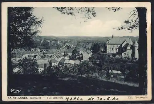 AK Saint-Angel, Vue générale du village et de l`église en Corrèze