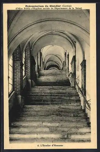 AK Glandier, Prévontorium du Glandier, L`Escalier d`Honneur