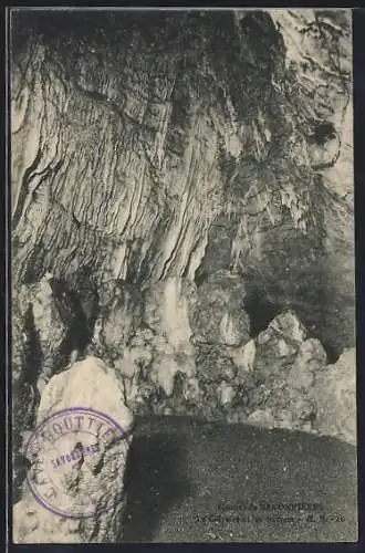 AK Grottes de Savonnières, Höhle