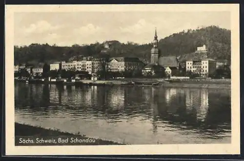 AK Bad Schandau /Sa., Ortspanorama vom Wasser aus