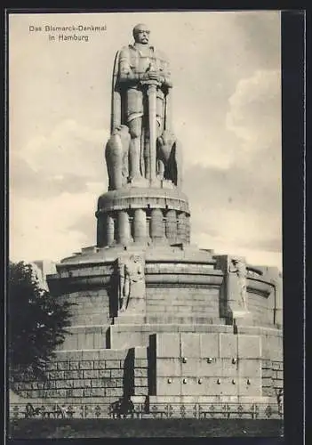 AK Hamburg-St.Pauli, Das Bismarck-Denkmal