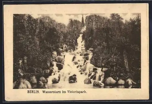 AK Berlin-Kreuzberg, Wassersturz im Viktoriapark