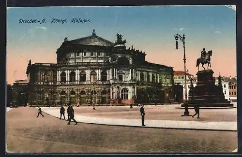 AK Dresden, Reiter-Denkmal und Königliche Hofoper