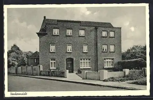 AK Dalheim-Rödgen, Das St. Josefshaus, Vorderansicht