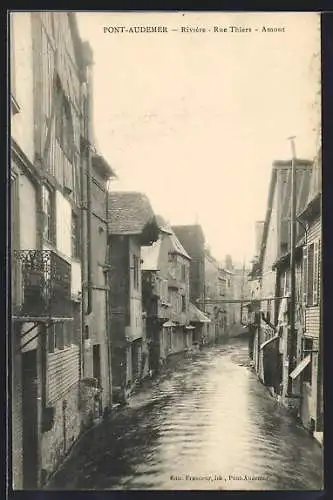 AK Pont-Audemer, Rivière et Rue Thiers en amont