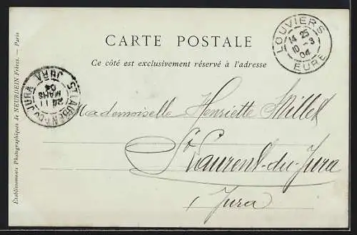 AK Louviers, Le Pilori et rue animée avec passants et commerces