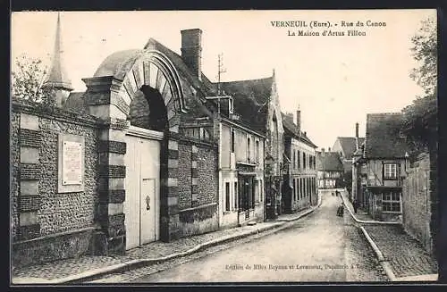 AK Verneuil, Rue du Canon et la Maison d`Artus Fillon