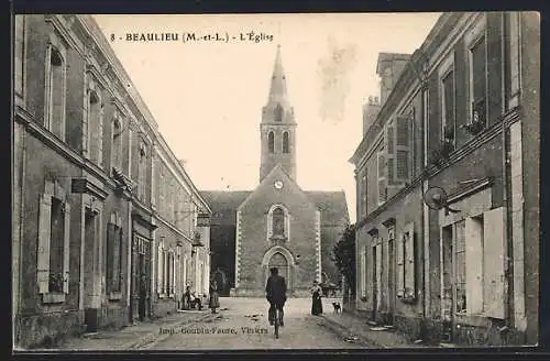 AK Beaulieu, L`église et rue animée avec cycliste et passants