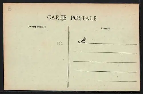 AK Beaulieu, L`église et rue animée avec cycliste et passants