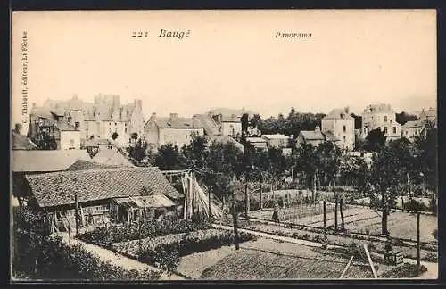 AK Baugé, Panorama de la ville avec jardins en avant-plan