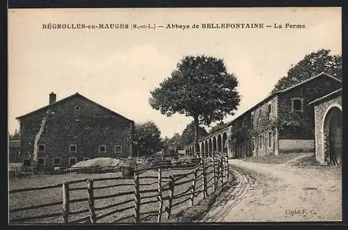 AK Bégrolles-en-Mauges, Abbaye de Bellefontaine, La Ferme