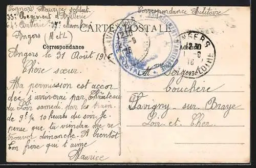 AK Angers, Boulevard de la Mairie animé avec foule et véhicules