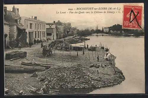 AK Rochefort-sur-Loire, Vue des quais vers le Château de Dîrezy