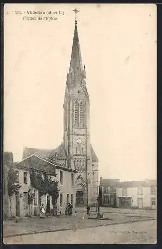 AK Villedieu, Facade de l`Église