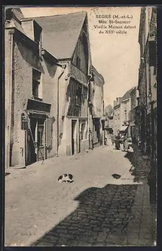 AK Segré, Rue St-Sauveur et vieille maison du XIIIe siècle