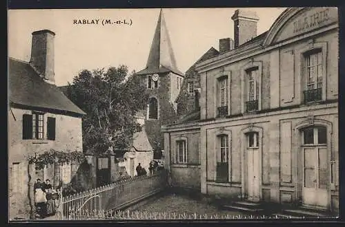 AK Rablay, Vue de l`église et des bâtiments environnants