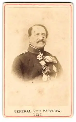 Fotografie unbekannter Fotograf und Ort, Heinrich Adolf von Zastrow, General der Infanterie mit Ordenspange, Halsorden