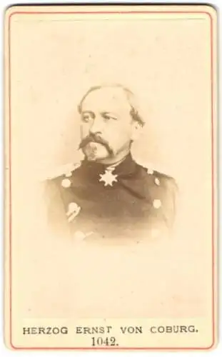 Fotografie unbekannter Fotograf und Ort, Herzog Ernst II. von Sachsen-Coburg u. Gotha, General der Kavallerie, Halsorden