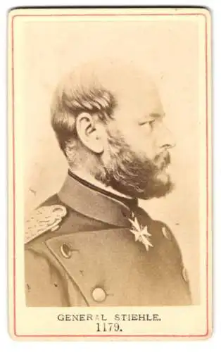 Fotografie unbekannter Fotograf und Ort, Gustav von Stiehle, General der Infanterie mit Halsorden