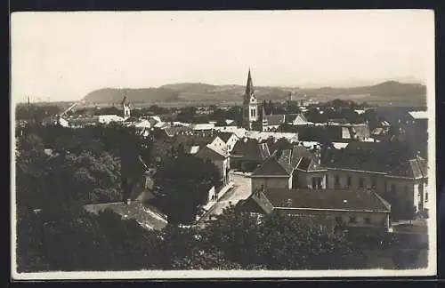 AK Mukacevo, Teilansicht mit Bergpanorama aus der Vogelschau