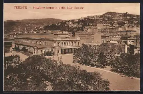 AK Trieste, Stazione ferrovia della Meridionale, Bahnhof